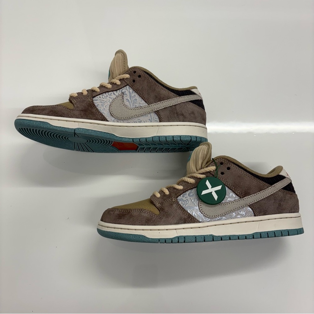 Nike SB Dunk Low Pro QS Brown Tan Paisley – Men’s US 10 – Extra Laces FZ3129-200 - Picture 4 of 8